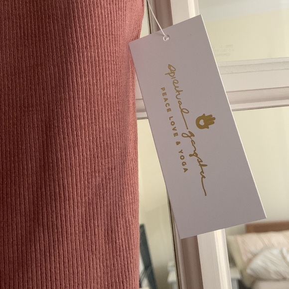 Spiritual Gangster soft red ribbed scoop neck bodysuit - size medium - Picture 2 of 8